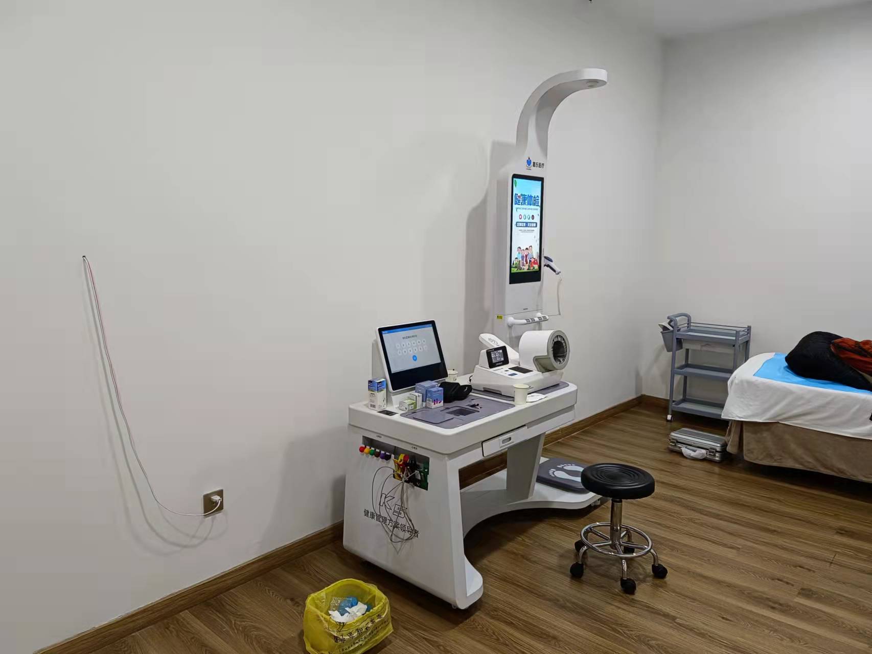 自助體檢一體機究竟有多智能？